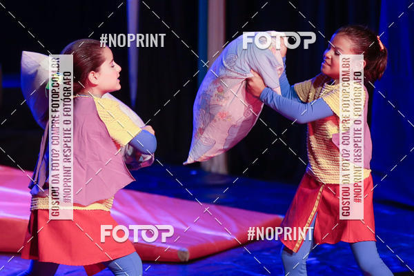 Buy your photos of the eventCabar� de Final de ano - 15/12 on Fotop