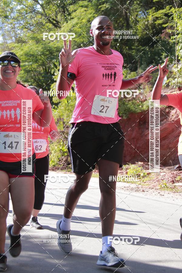 Buy your photos of the event33 Corrida Natalina on Fotop
