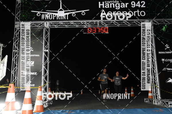 Buy your photos of the eventCorrida Hangar 942 � Aeroporto Carlos Prates on Fotop