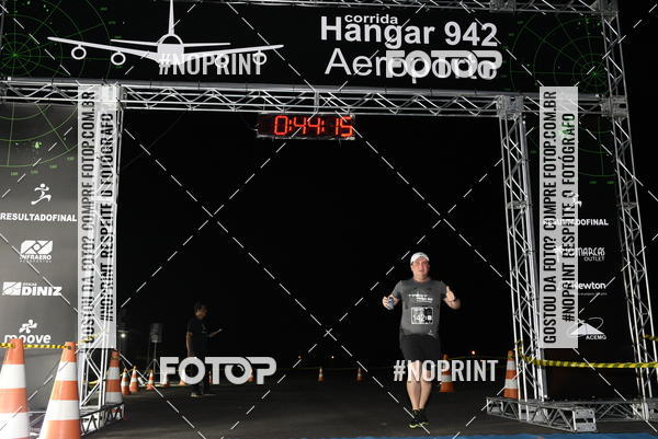 Achetez vos photos de l'�v�nementCorrida Hangar 942 � Aeroporto Carlos Prates sur Fotop