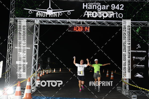 Achetez vos photos de l'�v�nementCorrida Hangar 942 � Aeroporto Carlos Prates sur Fotop