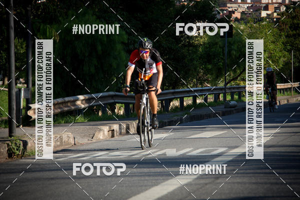 Buy your photos of the eventCorrida do Amrica  on Fotop