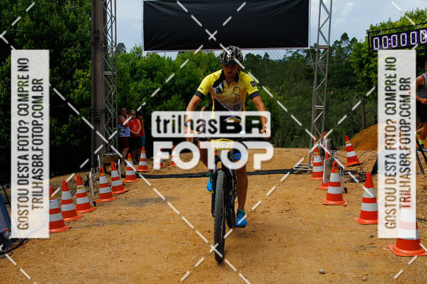 Buy your photos of the eventFirst Run on Fotop