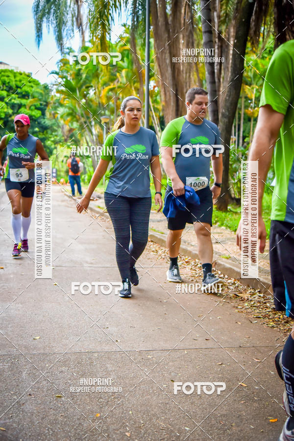 Buy your photos of the eventPark Run on Fotop
