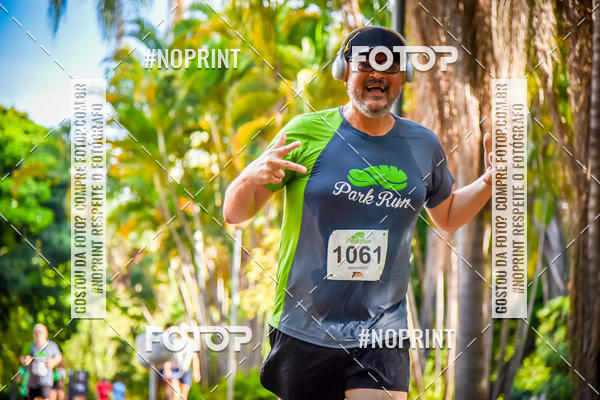 Buy your photos of the eventPark Run on Fotop