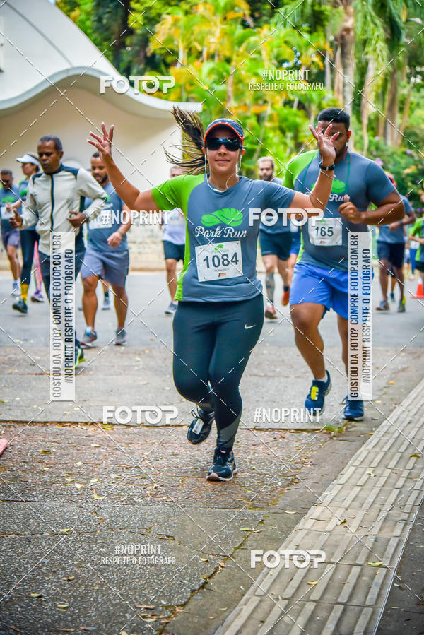 Buy your photos of the eventPark Run on Fotop