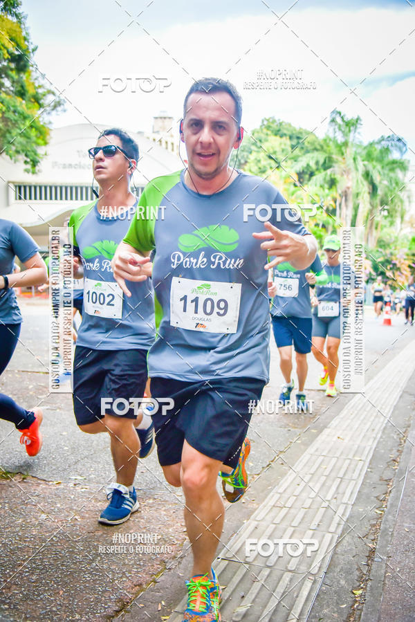 Buy your photos of the eventPark Run on Fotop