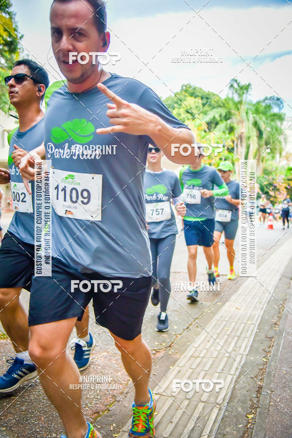 Buy your photos of the eventPark Run on Fotop