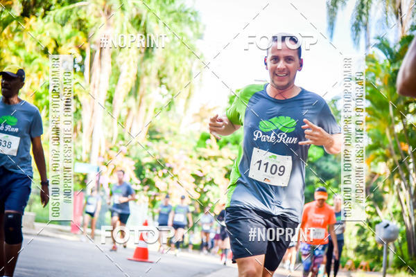 Buy your photos of the eventPark Run on Fotop