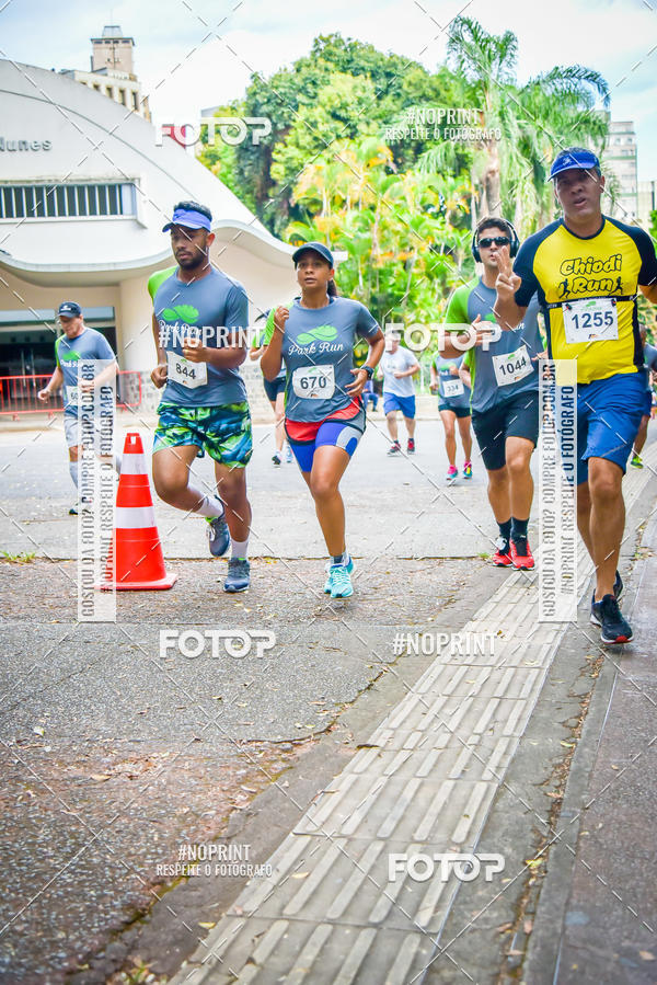 Buy your photos of the eventPark Run on Fotop