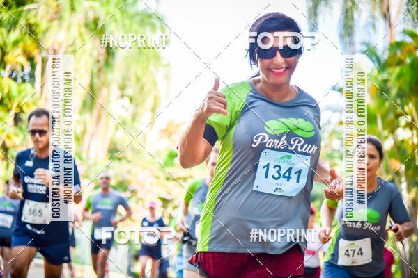 Buy your photos of the eventPark Run on Fotop