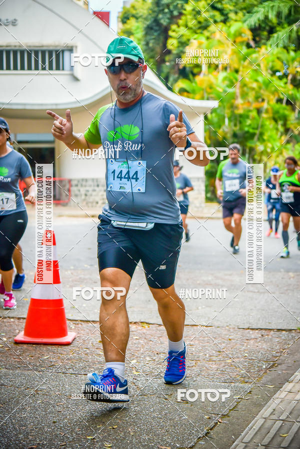 Buy your photos of the eventPark Run on Fotop