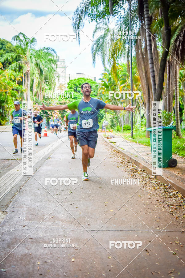 Buy your photos of the eventPark Run on Fotop