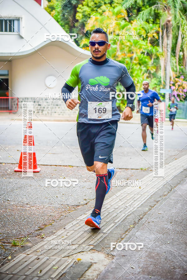 Buy your photos of the eventPark Run on Fotop