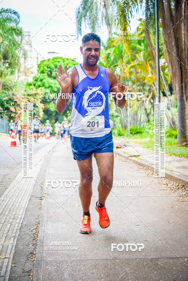 Buy your photos of the eventPark Run on Fotop
