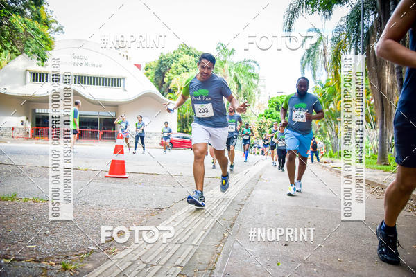 Buy your photos of the eventPark Run on Fotop