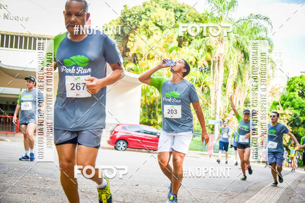 Buy your photos of the eventPark Run on Fotop