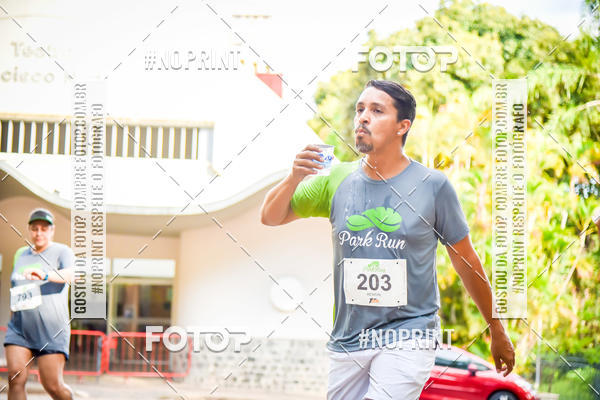 Buy your photos of the eventPark Run on Fotop