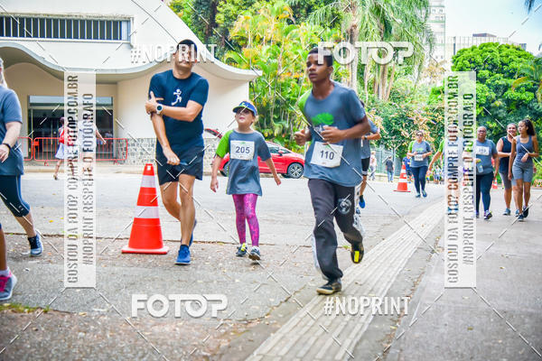 Buy your photos of the eventPark Run on Fotop
