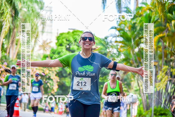 Buy your photos of the eventPark Run on Fotop