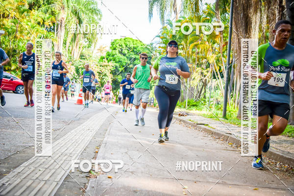 Buy your photos of the eventPark Run on Fotop
