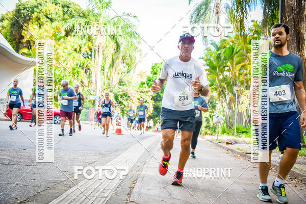 Buy your photos of the eventPark Run on Fotop