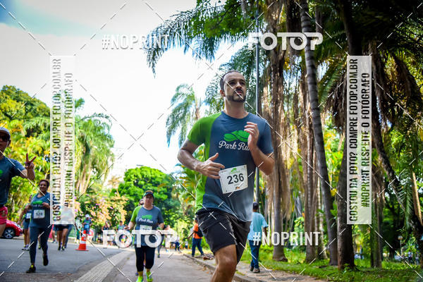 Buy your photos of the eventPark Run on Fotop