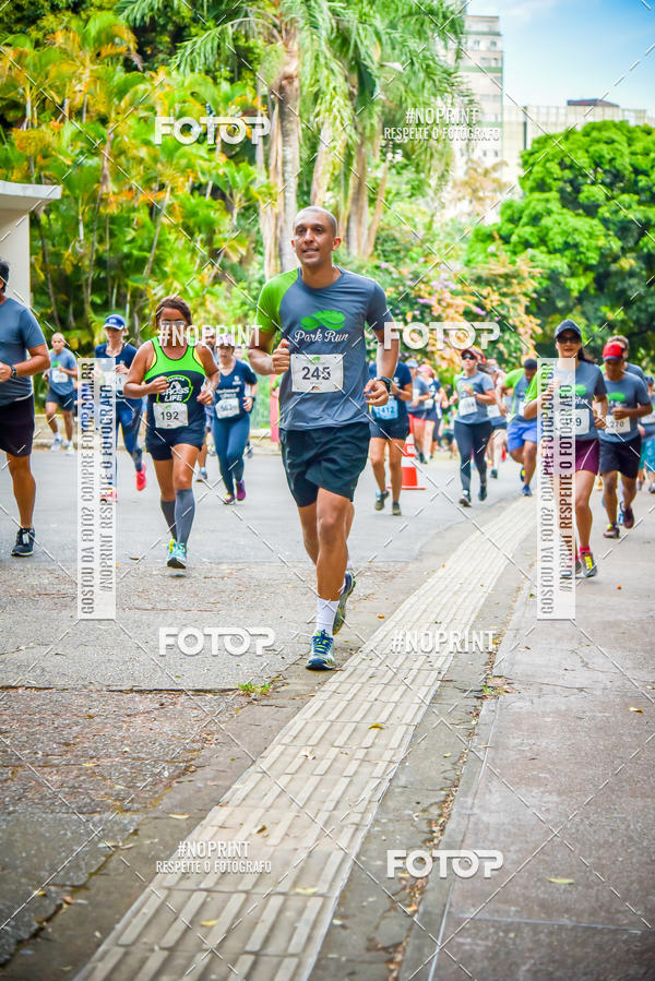 Buy your photos of the eventPark Run on Fotop