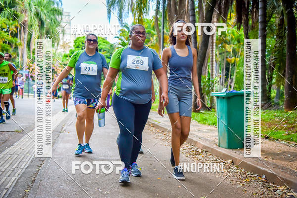 Buy your photos of the eventPark Run on Fotop