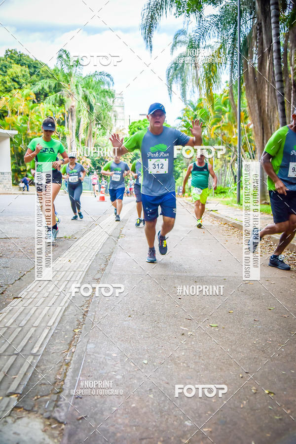 Buy your photos of the eventPark Run on Fotop