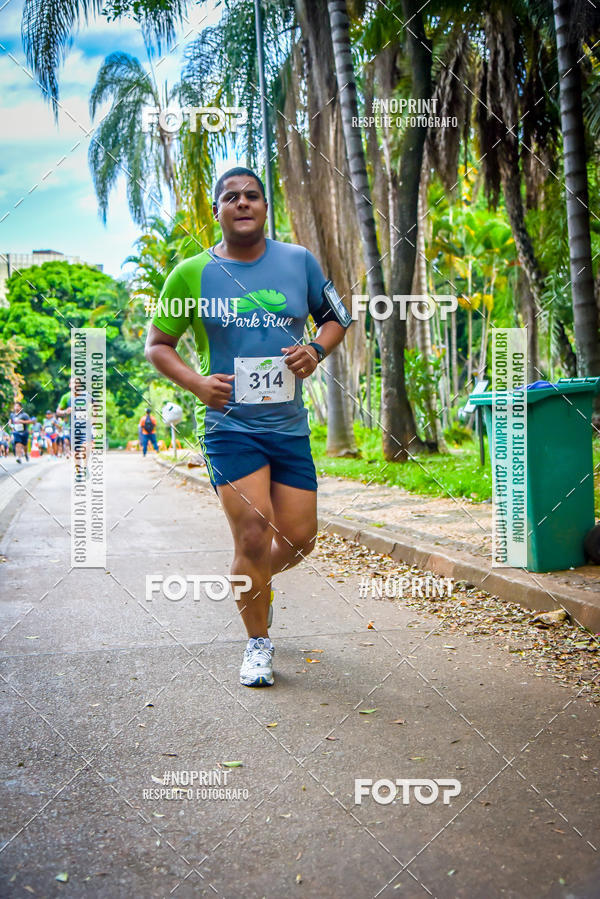 Buy your photos of the eventPark Run on Fotop