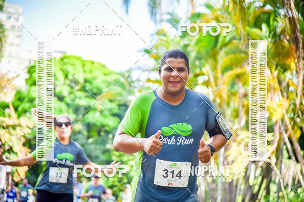 Buy your photos of the eventPark Run on Fotop