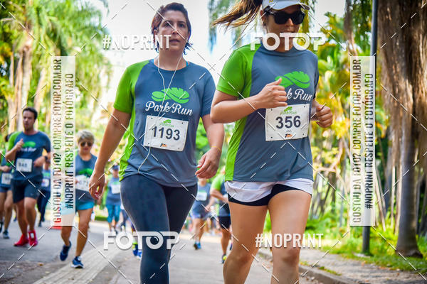 Buy your photos of the eventPark Run on Fotop