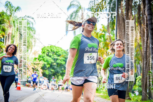 Buy your photos of the eventPark Run on Fotop
