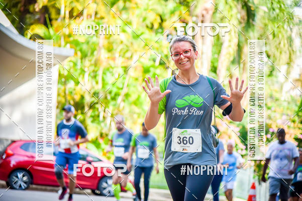 Buy your photos of the eventPark Run on Fotop