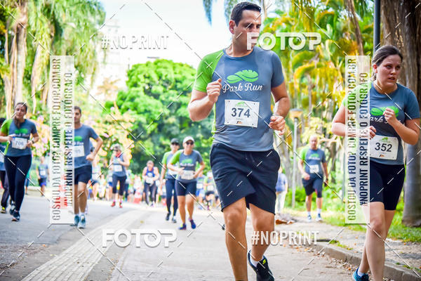Buy your photos of the eventPark Run on Fotop