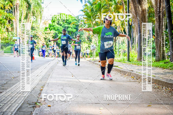 Buy your photos of the eventPark Run on Fotop