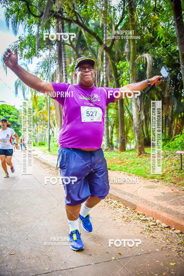 Buy your photos of the eventPark Run on Fotop