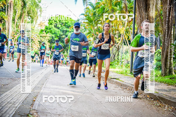 Buy your photos of the eventPark Run on Fotop