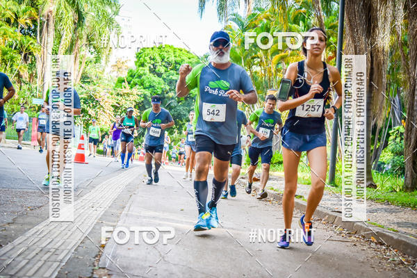 Buy your photos of the eventPark Run on Fotop