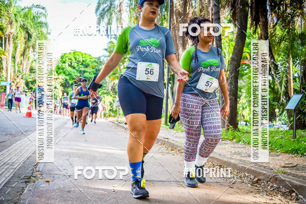 Buy your photos of the eventPark Run on Fotop