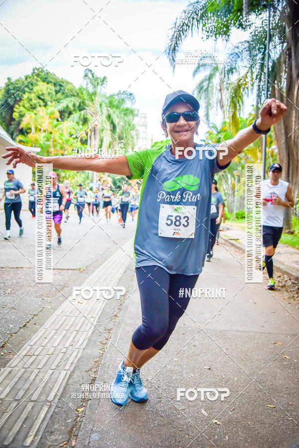 Buy your photos of the eventPark Run on Fotop