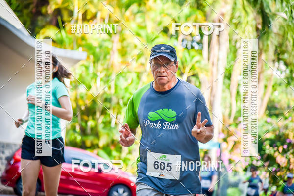 Buy your photos of the eventPark Run on Fotop