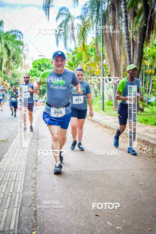 Buy your photos of the eventPark Run on Fotop