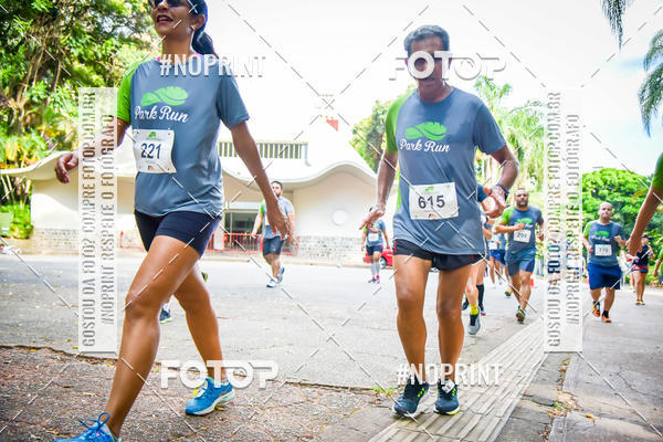Buy your photos of the eventPark Run on Fotop
