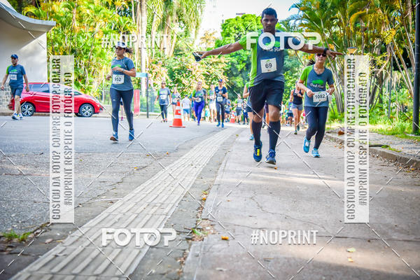 Buy your photos of the eventPark Run on Fotop