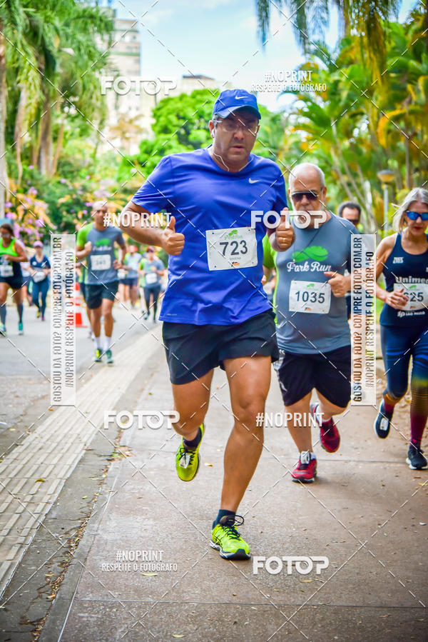 Buy your photos of the eventPark Run on Fotop