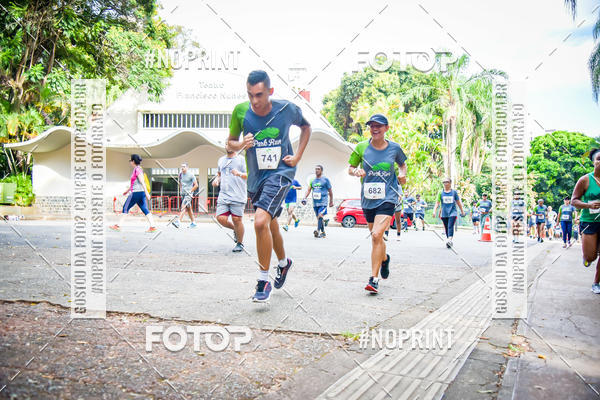 Buy your photos of the eventPark Run on Fotop
