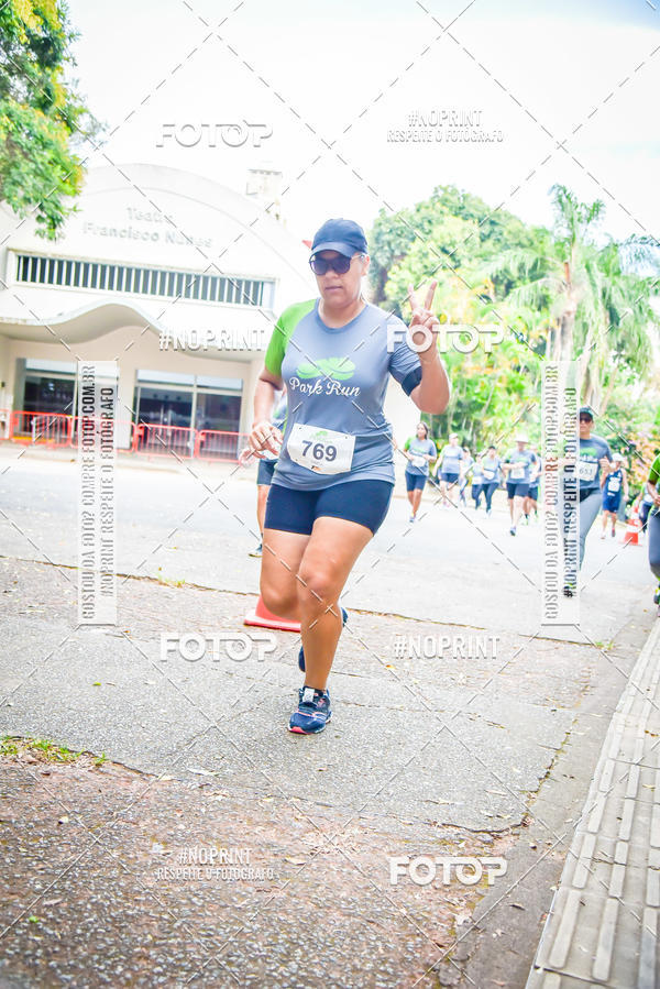 Buy your photos of the eventPark Run on Fotop