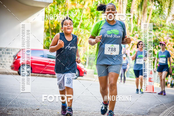 Buy your photos of the eventPark Run on Fotop